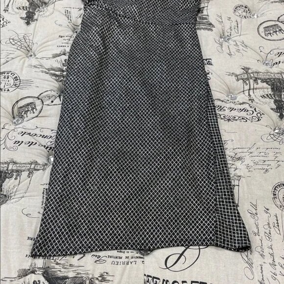 T Tahari Women's Sheath Dress - Picture 14 of 16